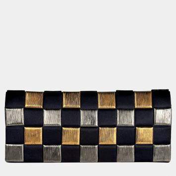 Pre Owned Chanel Black Pochette en Satin et Metal Bag
