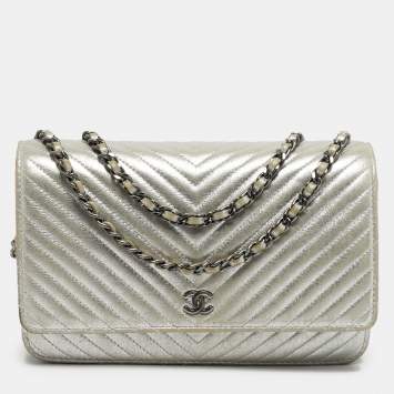 Pre Owned Chanel Silver Chevron Leather CC WOC Bag