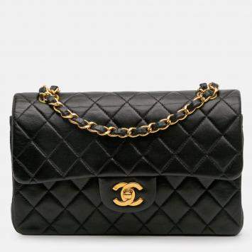 Pre Owned Chanel Black Small Classic Lambskin Double Flap Bag