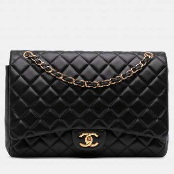 Pre Owned Chanel Black Maxi Classic Lambskin Double Flap