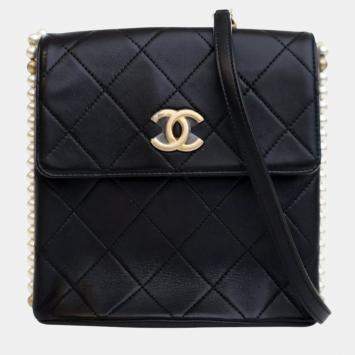 Pre Owned Chanel Black Small Quilted Calfskin About Pearls Hobo