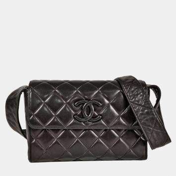 Pre Owned Chanel Matelasse Leather Shoulder Bag Lambskin Black Coco Mark