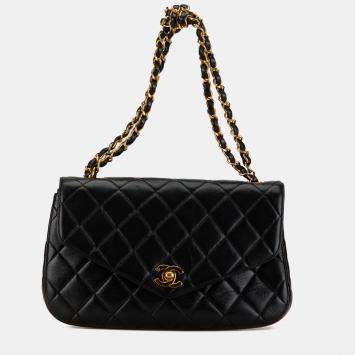 Pre Owned Chanel Black Quilted Lambskin Half Moon Single Flap