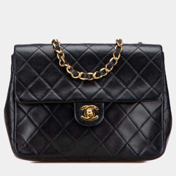 Pre Owned Chanel Black Square Quilted Lambskin Single Flap