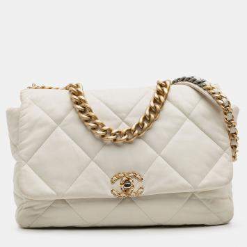 Pre Owned Chanel White Maxi Lambskin 19 Flap