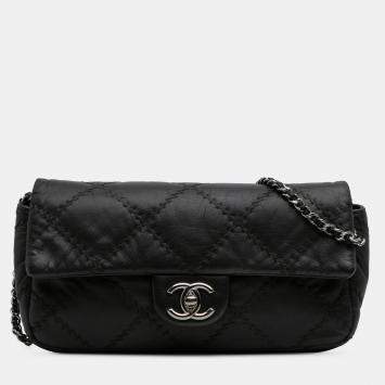 Pre Owned Chanel Black CC Quilted Calfskin Ultimate Stitch Flap