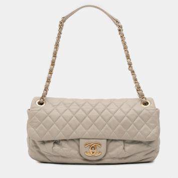 Pre Owned Chanel Beige Quilted Calfskin Chic Quilt Flap