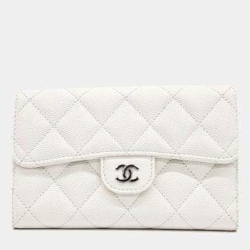Pre Owned Chanel White Caviar Leather Caviar Medium Wallet