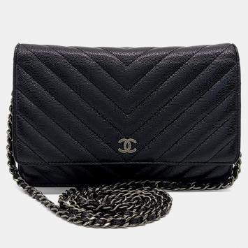 Pre Owned Chanel Black Leather Caviar Chevron WOC Mini Crossbody Bag