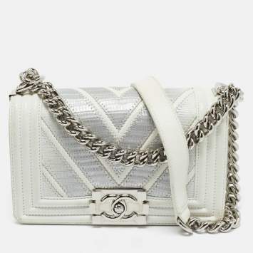 Pre Owned Chanel White/Grey Chevron Lizard and Leather Small Boy Flap Bag