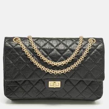 Pre Owned Chanel Black Quilted Aged Leather Classic 226 Reissue 2.55 Flap Bag