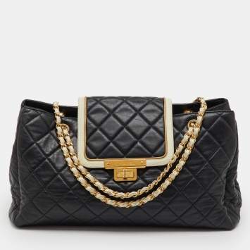 Pre Owned Chanel Black/Cream Quilted Leather East/West Mademoiselle Accordion Flap Bag