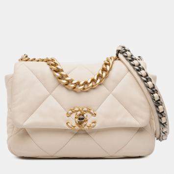 Pre Owned Chanel White Medium Lambskin 19 Flap
