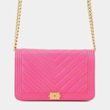 Pre Owned Chanel Boy'S Chanel Chevron Chain Wallet Pink Caviar Leather