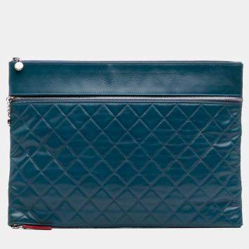 Pre Owned Chanel Blue CC Quilted Lambskin Multi Zip Clutch