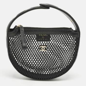 Pre Owned Chanel Black Quilted Leather and Mesh Mini Round Hobo