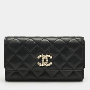 Pre Owned Chanel Black Quilted Leather CC Pearl Flap Wallet