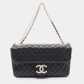 Pre Owned Chanel Westminster Black Leather Shoulder Bag