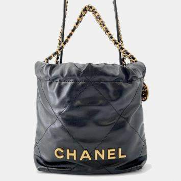 Pre Owned Chanel Chanel 22 Handbag Black Shiny Calf Leather Size Mini