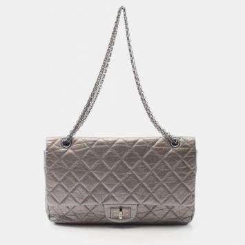 Pre Owned Chanel 2.55 Matelasse Maxi Silver Leather Double Flap Shoulder Bag 