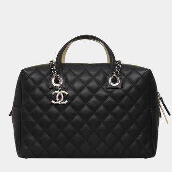 Pre Owned CC Quilted Bicolor Bowling Bag