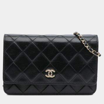 Pre Owned Chanel Black CC Quilted Calfskin Wallet on Chain