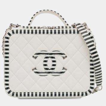 Pre Owned Chanel White Medium Caviar CC Filigree Vanity Case