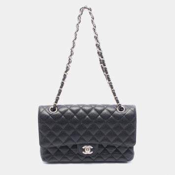 Pre Owned Chanel Matelasse W Flap Chain Shoulder Bag Leather Black