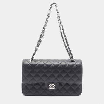 Pre Owned Chanel Matelasse W Flap Chain Shoulder Bag Leather Black