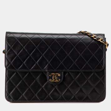 Pre Owned Chanel Black Medium CC Quilted Lambskin Single Flap