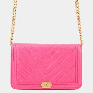 Pre Owned Chanel Chain Wallet Boy Chevron Coco Mark V Stitch