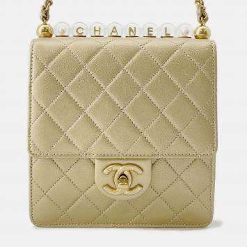 Pre Owned Chanel Matelasse Clear Pearl Shoulder Bag Gold Goatskin Leather