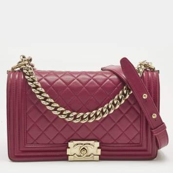 Pre Owned Chanel Pink Quilted Leather Medium Boy Flap Bag
