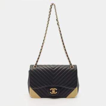 Pre Owned Chanel Rock the Corner Black Chevron Calfskin Flap Bag 