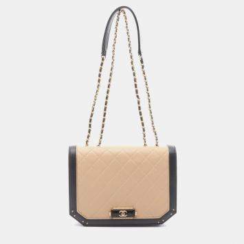 Pre Owned Chanel Octagon CC Small Clasp Quilted Lambskin Flap Bag 