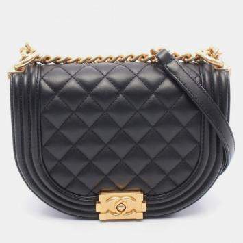 Pre Owned Chanel Boy Chanel Shoulder Bag Lambskin Leather Black