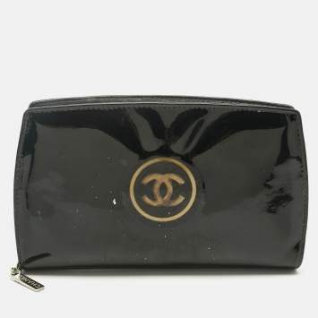Pre Owned Chanel Black Patent Leather CC Zip Around Wallet