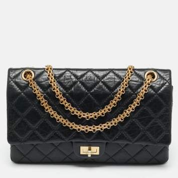 Pre Owned Chanel Black Quilted Aged Leather Classic 226 Reissue 2.55 Flap Bag