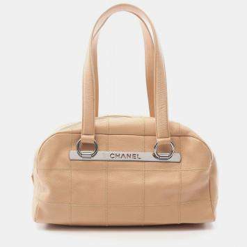 Pre Owned Chanel Chocolate Bar Shoulder Bag Calfskin Leather Beige