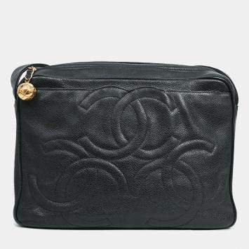 Pre Owned Chanel 1986-1988 Black Caviar Leather Triple CC Logo Crossbody