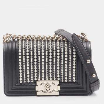 Pre Owned Chanel Boy Small Pearl Black Leather Shoulder Bag