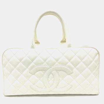 Pre Owned Chanel Cc Mark Quilted Matelasse Bag Hand Bag White