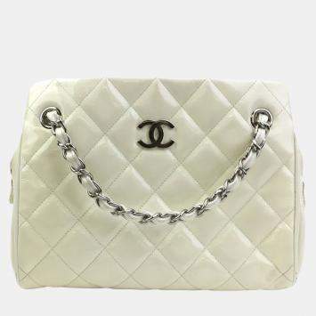 Pre Owned Chanel Vintage White Patent Quilted Timeless Tote