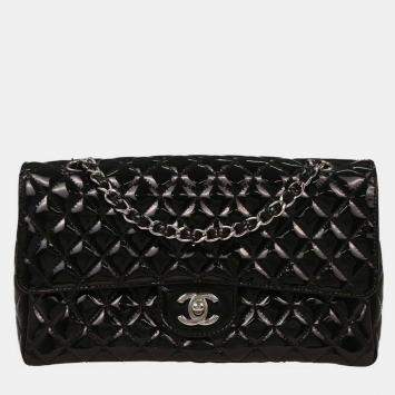 Pre Owned Chanel Black Patent Leather Shoulder Bag