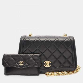 Pre Owned Chanel Matelasse Shoulder Bag Lambskin (Sheepskin) Black