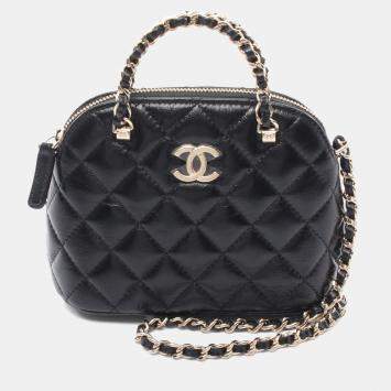 Pre Owned Chanel Matelasse Shoulder Bag Lambskin Leather Black