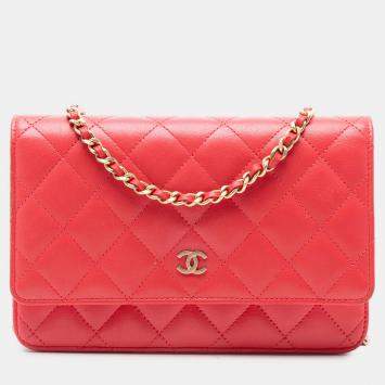 Pre Owned Chanel Red CC Quilted Lambskin Wallet on Chain