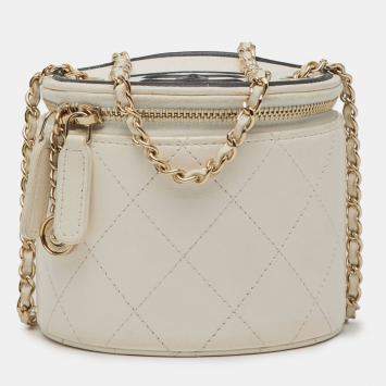 Pre Owned Chanel White Quilted Lambskin Chain and Charm Vanity Case