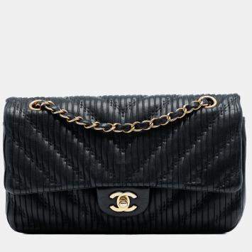 Pre Owned Chanel Black Medium Classic Chevron Calfskin Pleated Double Flap