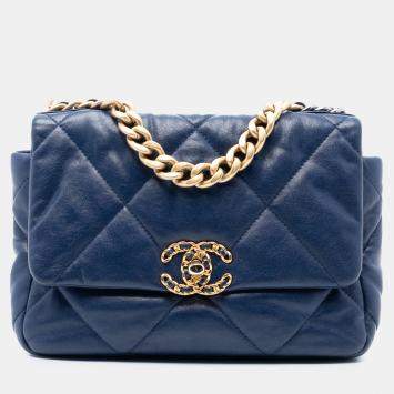 مملوكة مسبقًا Chanel Blue Medium Lambskin 19 Flap